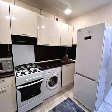 Червоної Калини просп., 64