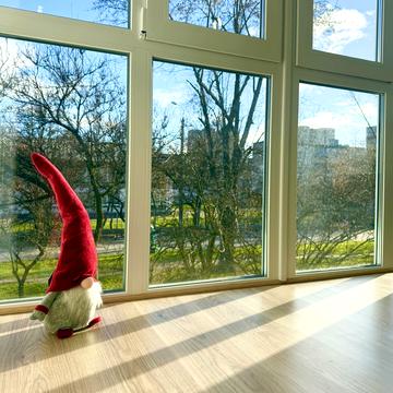 Юності вул., 9