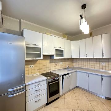 Петра Калнишевського вул. (Михайла Майорова), 7