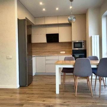 Метрологічна вул., 58