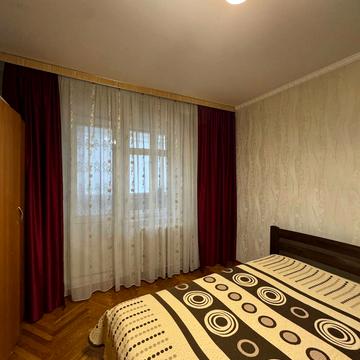 Каторбінського, 19