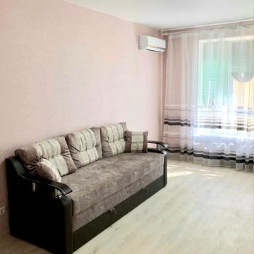 Чубинського вул., 8-А