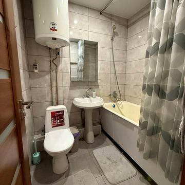 Незалежності вул. (Титова), 18-А