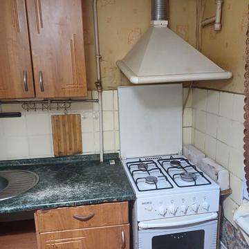 Дарницький бульв., 15