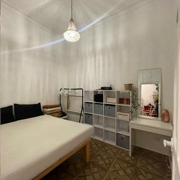 Олеся Гончара вул., 8