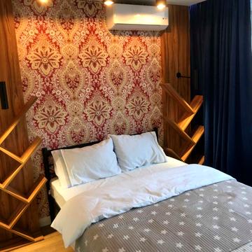 Миколи Міхновського бульв. (Дружби народів), 10