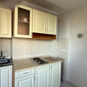 Павла Тичини просп., 6