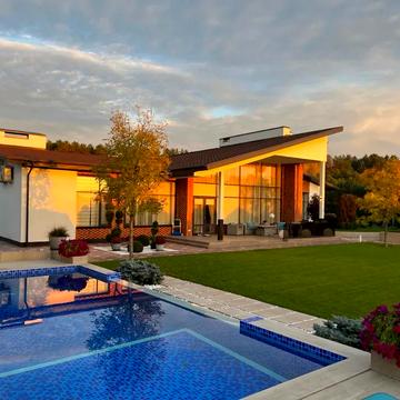 Широка вул.