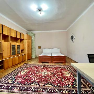 Личаківська вул. (), 167