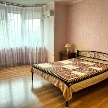 Княжий Затон вул., 2/30