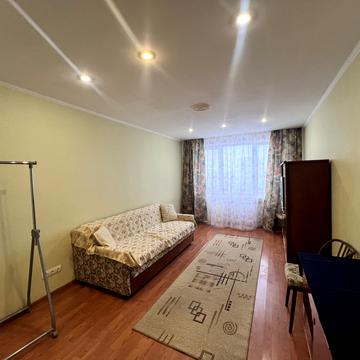 Райдужна вул., 16