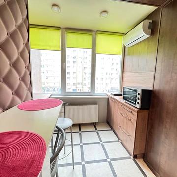 Академіка Шалімова вул., 61-А