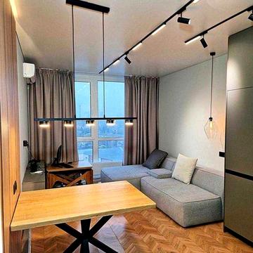 Причальна вул., 10