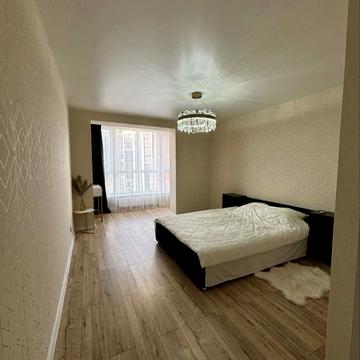 Богдана Хмельницького  вул., 230а