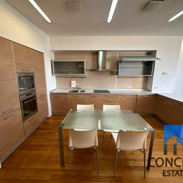 Володимира Вернадського вул. (Дзержинського), 35-Б