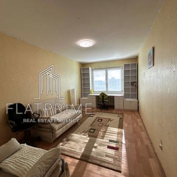 Милославська вул., 4