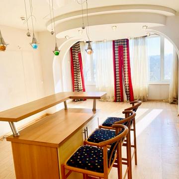 Володимира Івасюка просп. (Героїв Сталінграду), 22