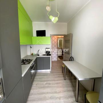 Володимирська вул., 107б