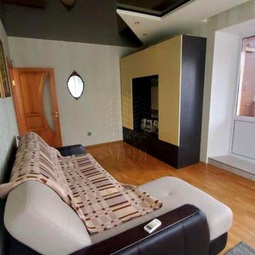 Жасминовий бульв. (Петра Слинька), 5/1