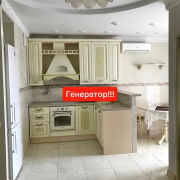 Ованеса Туманяна вул., 3