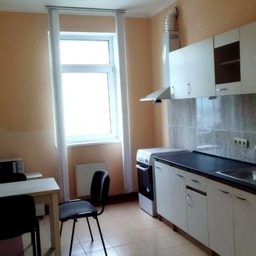 Микільсько-Слобідська вул., 1-А