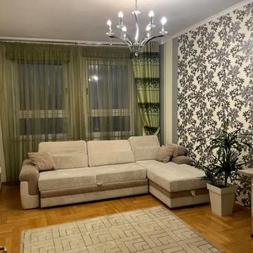 Шота Руставелі вул., 44