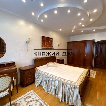 Володимира Івасюка просп. (Героїв Сталінграду), 12-Є