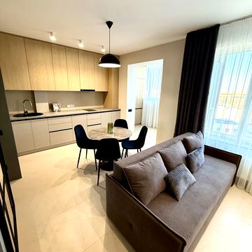 Соборна вул., 105-В/3