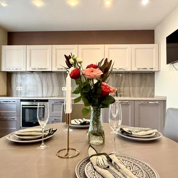 Голосіївський просп. (40-річчя Жовтня), 30-Б