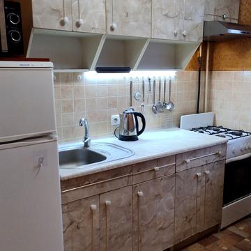 Зодчих вул., 74