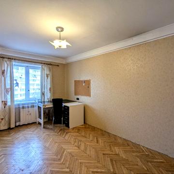 Ентузіастів вул., 25/2