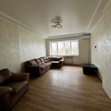 Незалежної України вул. (40 років Радянської України), 31