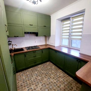 Георгія Ґонґадзе вул. (Паризької Комуни), 7