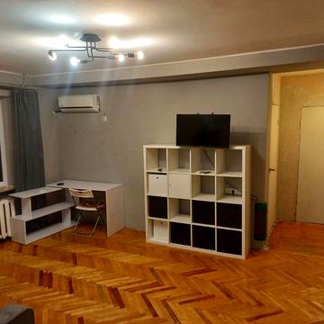 Мілютенка вул., 28-А