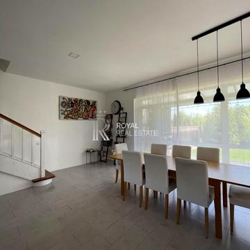 Дмитра Вишневецького вул., 59