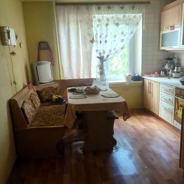 Богдана Хмельницького бульв., 17