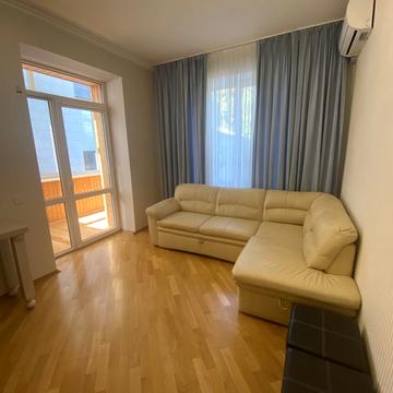 Липська вул., 15-Б