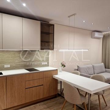 Голосіївський просп. (40-річчя Жовтня), 76