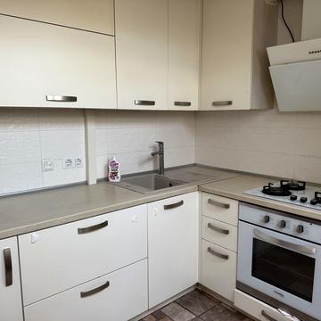 Полтавська вул., 64