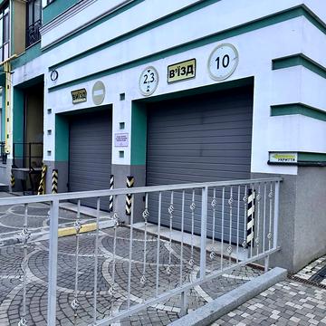 Українська вул., 83б