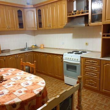 Драгоманова вул., 12