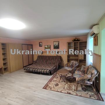 Євгена Гуцала пров. (Кутузова), 4-А