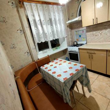 Академіка Філатова вул., 20