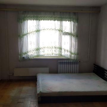 Автозаводська вул., 29