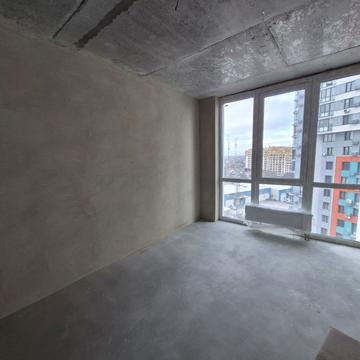 Кришталева вул., 1