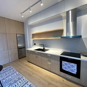 Набережно-Рибальська дорога вул., 9