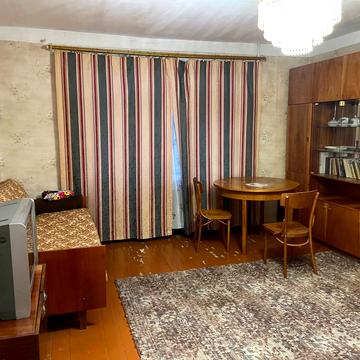 Олександра Борисенка вул. (Короленка), 3