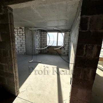 Європейського Союзу просп. (Правди), 41-А