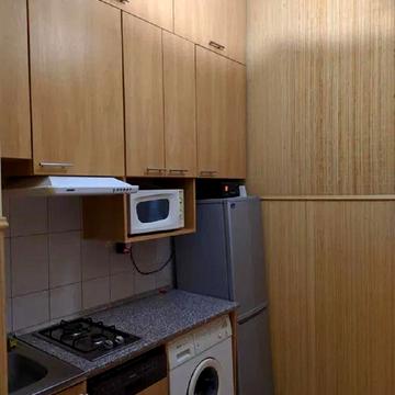 Крехівська вул., 5