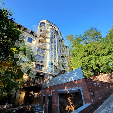 Крутий узвіз, 7